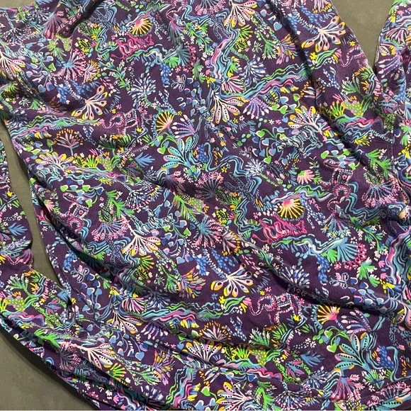 Lilly Pulitzer Blythe Lucretia Pullover UPF 50+ - Picture 5 of 5